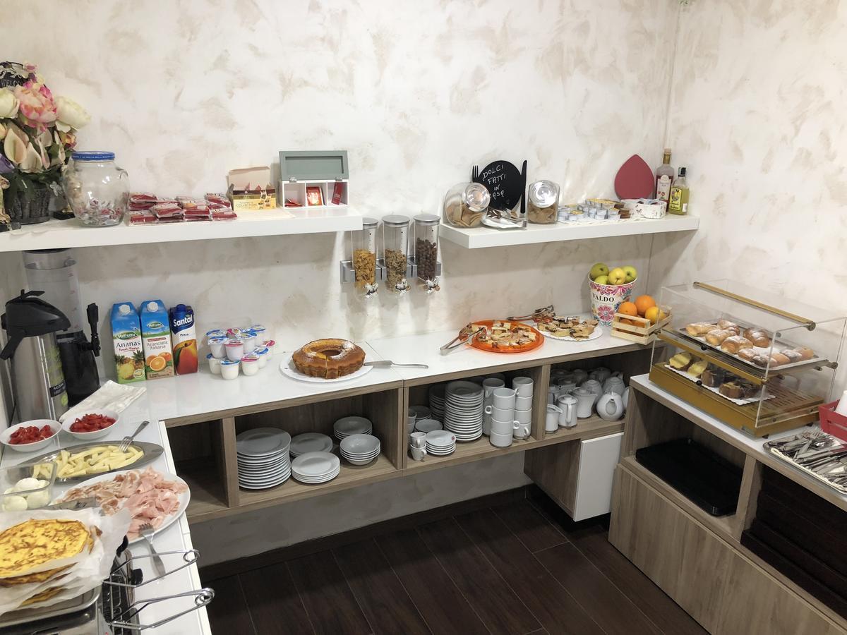 New Royal Bed & Breakfast Аджерола Екстериор снимка