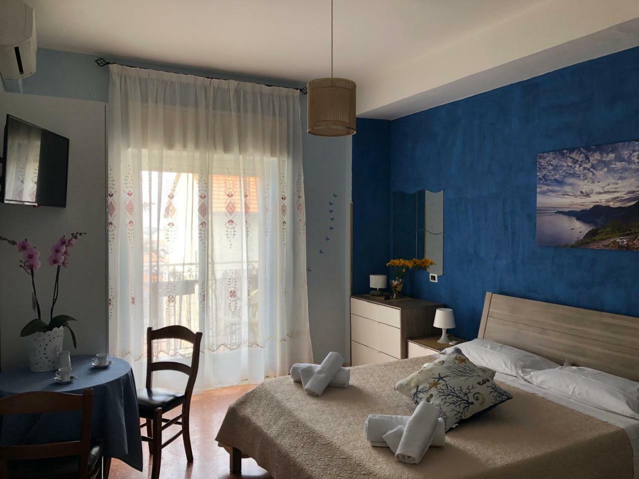 New Royal Bed & Breakfast Аджерола Екстериор снимка